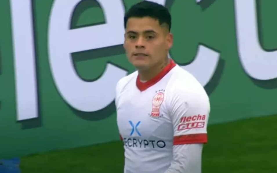 Jugador de Huracán intentó asaltar a un Uber con un cuchillo de carnicero y terminó detenido