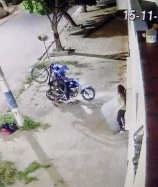 VIDEO. Motochorros, sin freno: los vecinos piensan armarse