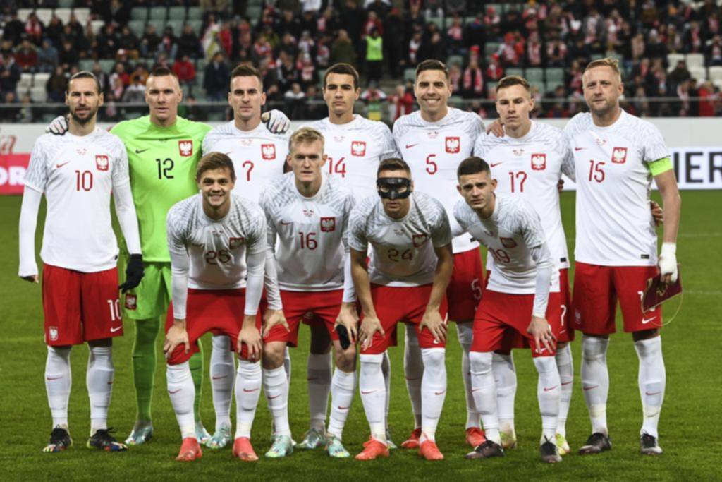 Polonia también llega entonado al debut en Qatar