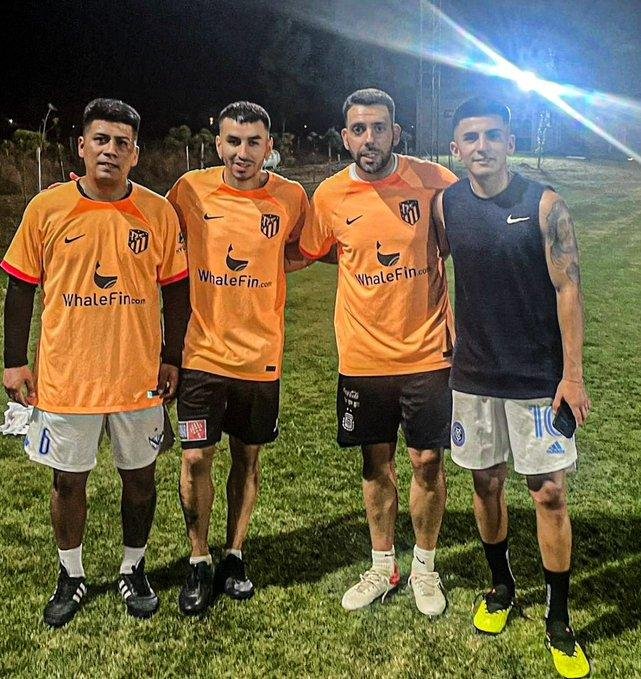 Angel Correa y Thiago Almada, los nuevos citados por Scaloni ante las bajas por lesión