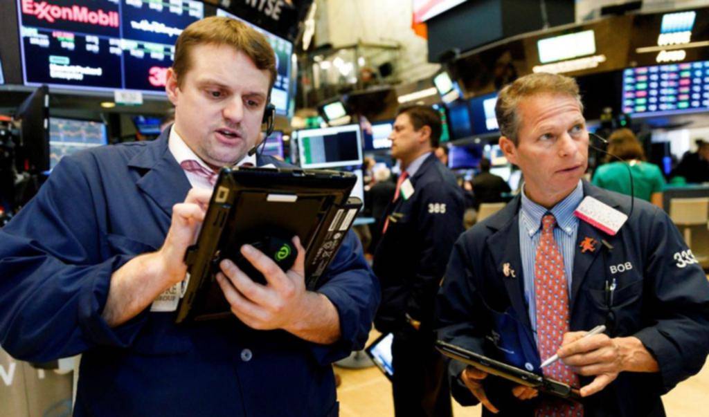 A Wall Street no le caen bien las alzas de tasas de la Fed
