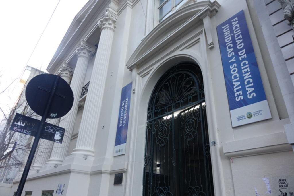 De las reuniones sociales a los principios de la Reforma