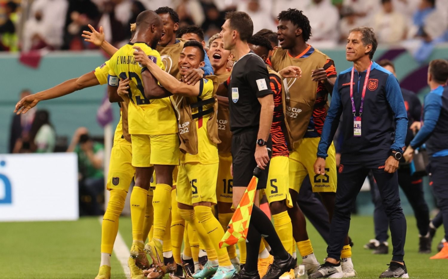 VIDEO. VAR, penal, y polémicas: así fueron los primeros goles del Mundial Qatar 2022