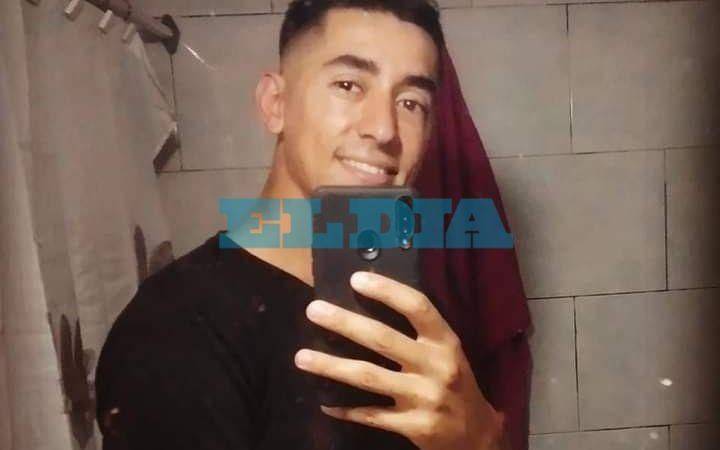 Otra víctima del tránsito en La Plata: se mató un policía que iba en moto y chocó en 122 y 53