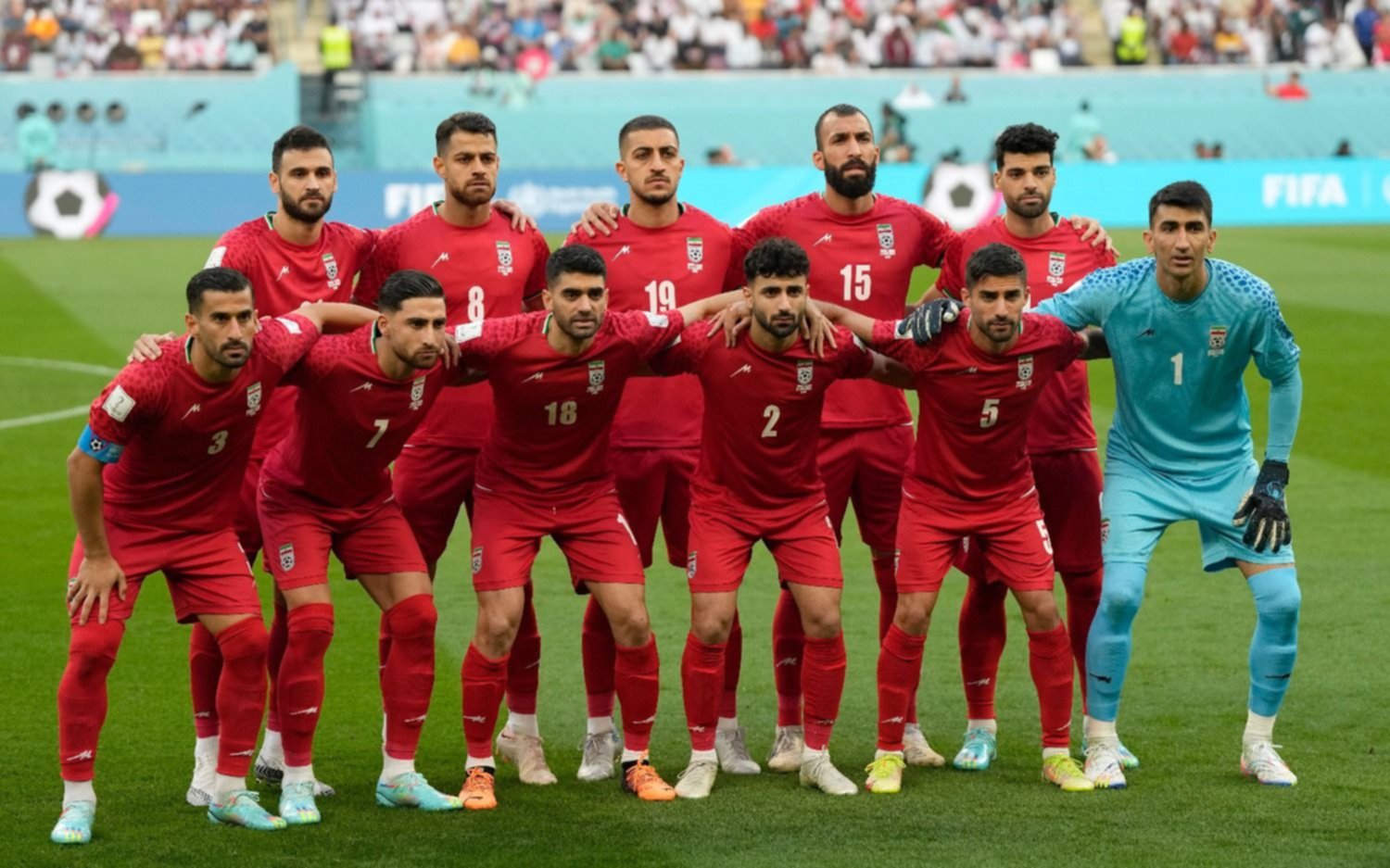 La selección de Irán no cantó su himno en respaldo a las protestas por Amini