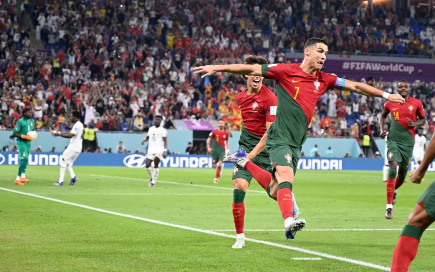En un partidazo, Portugal venció 3 a 2 a Ghana en el grupo que comparte con Uruguay