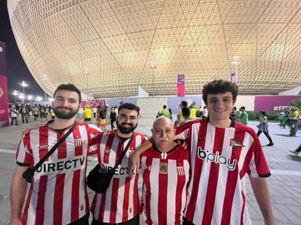 De Estados Unidos a Qatar, con la camiseta de Estudiantes