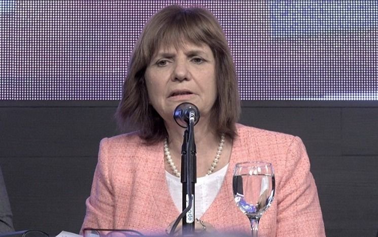 Bullrich insiste con que sumaría a Milei a JxC, pero descartó una ruptura