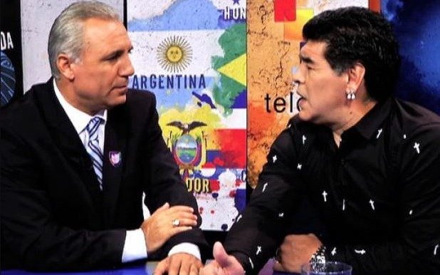 A 2 años de la muerte de Maradona, Stoichkov apuntó contra "los buitres" que lo aislaron