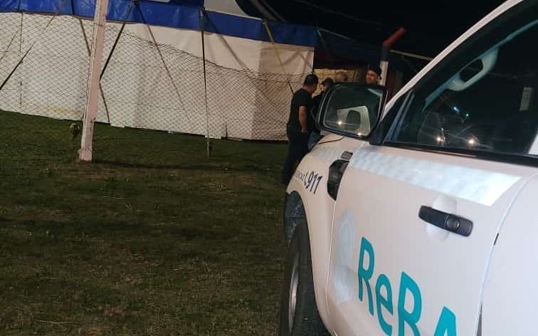 Desbaratan una fiesta clandestina en La Plata donde esperaban más de mil personas