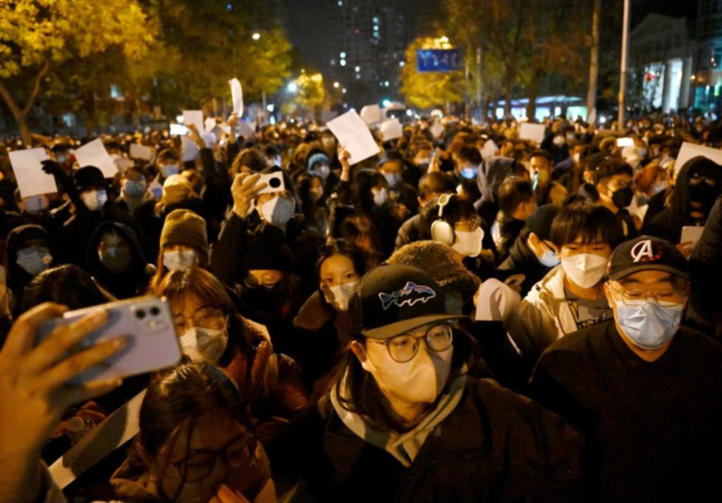 China se cansó de Xi: “Basta de restricciones anticovid”
