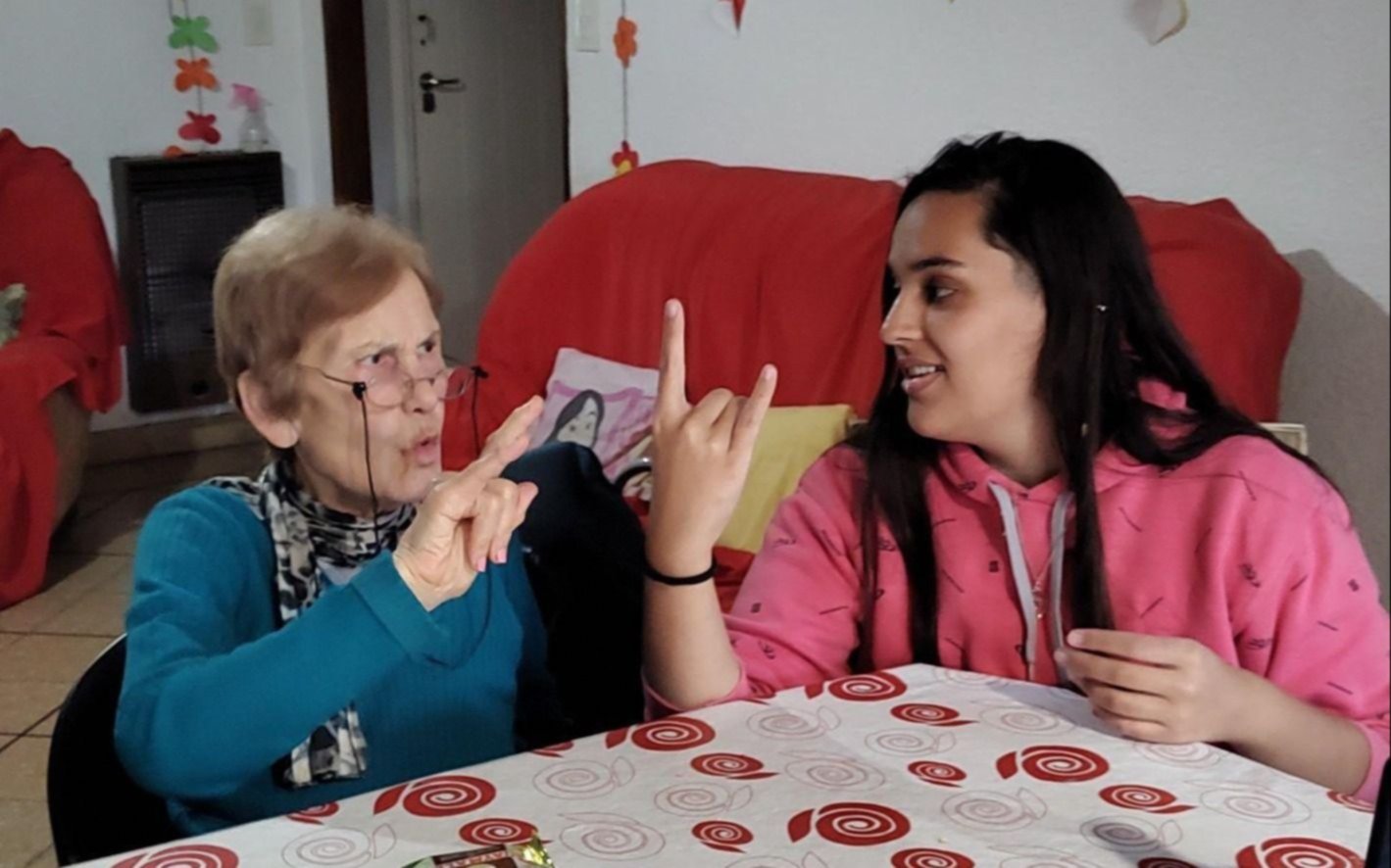Inclusión y solidaridad: ONG invita a personas sordas a sus voluntariados