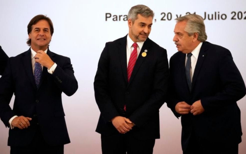 Tensión en Mercosur: queja conjunta de Argentina, Brasil y Paraguay contra Uruguay