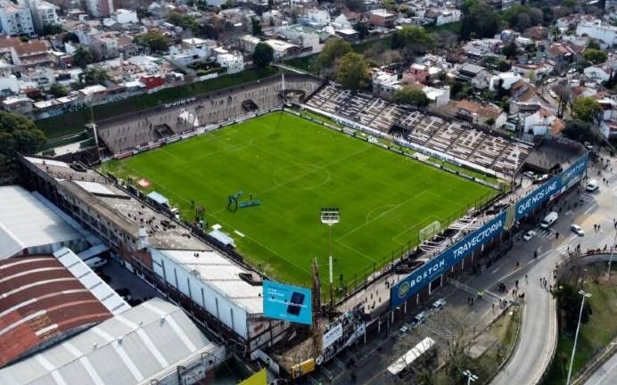 A puertas cerradas: Quilmes completará el partido con el Lobo Mendocino