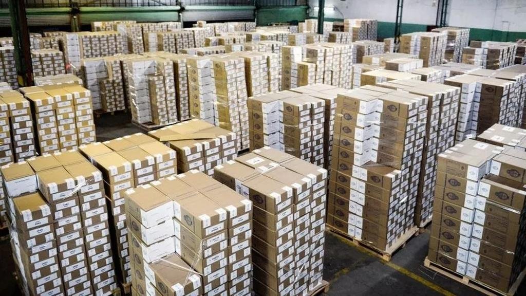 Tensiones en alza: Massa y Milei miran encuestas; JxC se prepara para barajar y dar de nuevo
