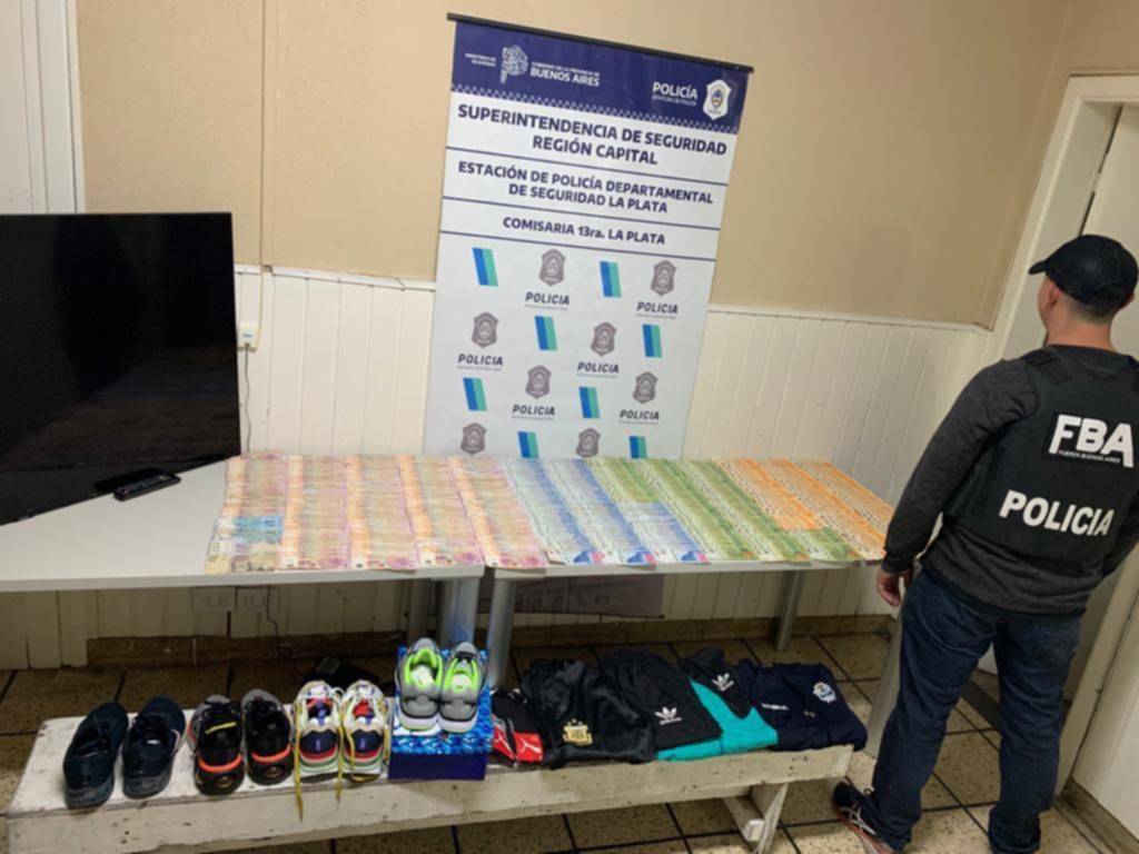 Recuperan parte del botín robado de una concesionaria