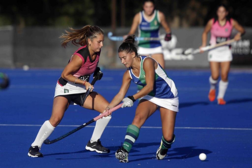 Triunfos de la U y San Luis en el hockey femenino