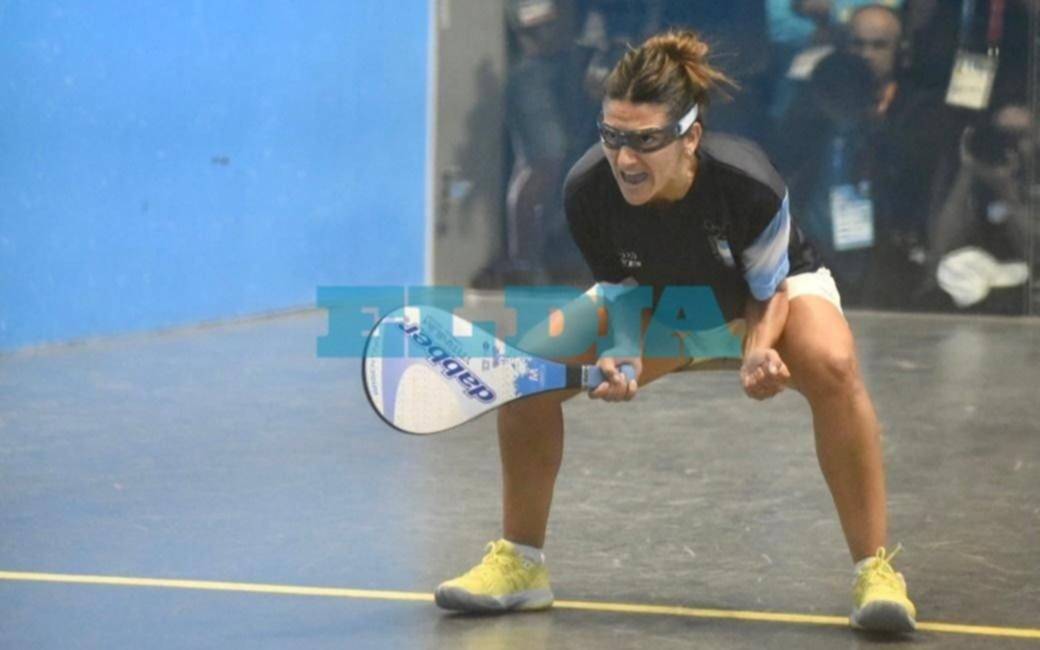 La platense Lis García Calderón obtuvo la medalla de oro en el doble Trinquete femenino de Pelota Vasca