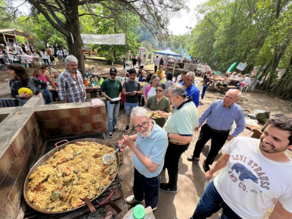 Nueva edición del concurso de paellas a beneficio en Villa Elisa