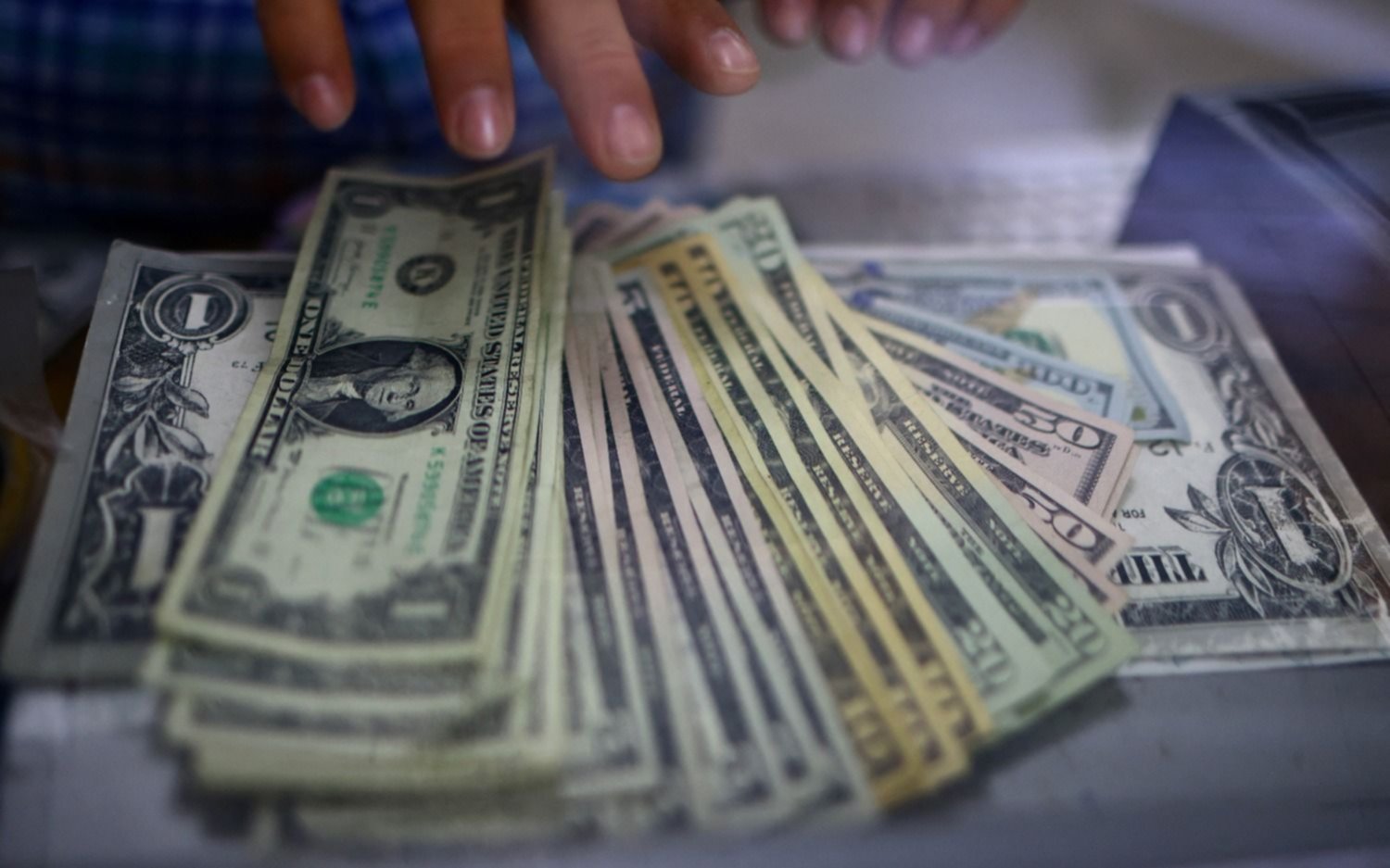 Dólar blue hoy y dólar hoy: a cuánto cotiza este lunes 6 de noviembre