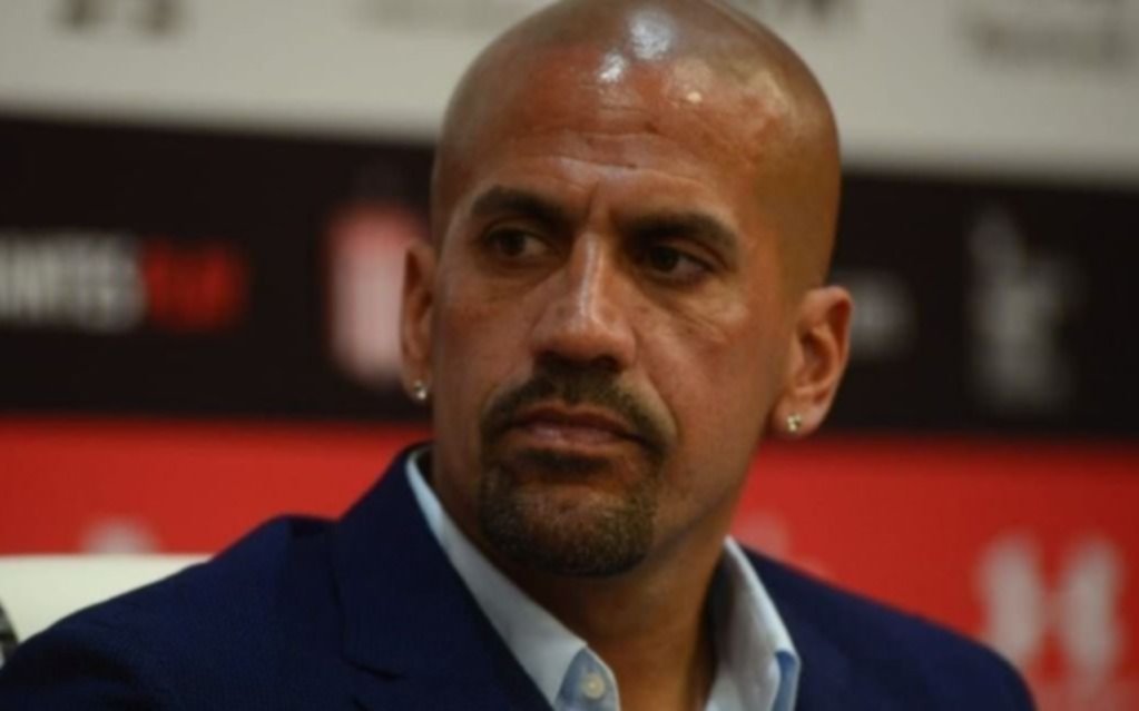 Espionaje y escándalo: en la larga lista de "espiados" figura Juan Sebastián Verón