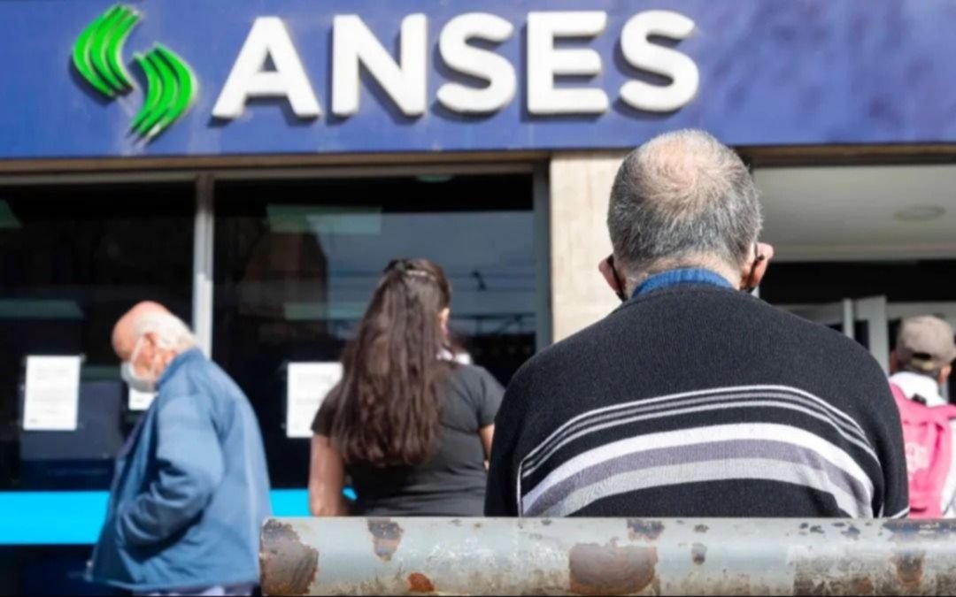 Créditos de Anses: la letra chica de los préstamos de $1.000.000 para trabajadores y $600.000 para jubilados