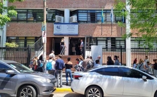 El cierre del histórico colegio de Quilmes: padres fueron a la Justicia para evitar la venta