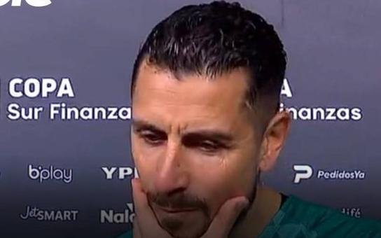 Gabriel Arias está cansado de los goles sobre la hora