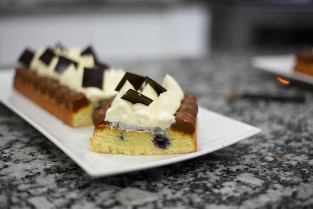 Torta brownie de chocolate blanco