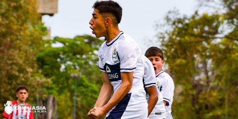 Los juveniles sumaron 6 puntos con Barracas