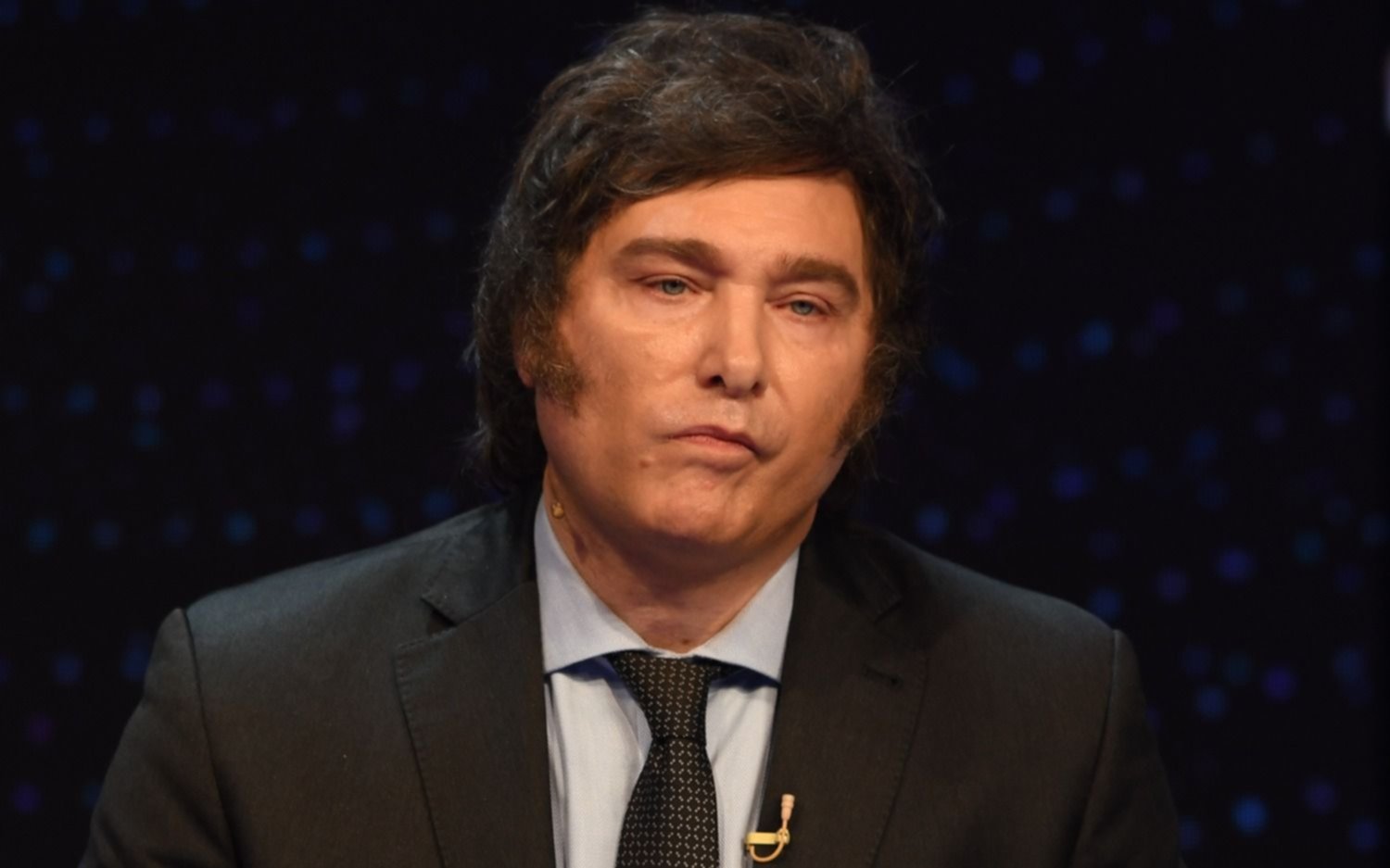 Elecciones 2023.- Javier Milei analizó el debate: se quejó de los "tosedores" y habló de “una gran sopapeada de datos” a Sergio Massa, a quien acusó de querer "provocarme"