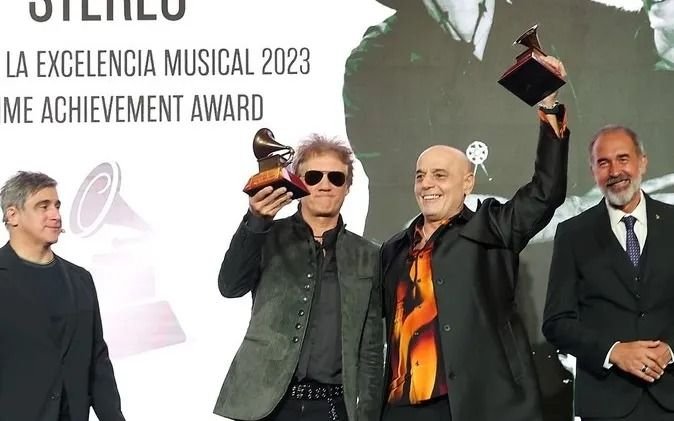 Soda Stereo y Gustavo Santaolalla, premiados en la gala especial antes de los Grammy Latinos