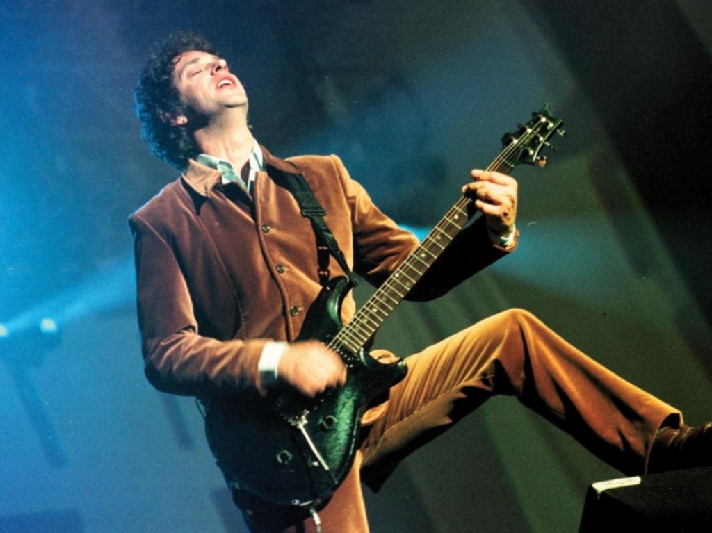 Soda Stereo y Gustavo Santaolalla, reconocidos en la previa de los Grammy Latinos