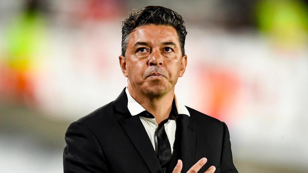A Gallardo lo entusiasma ser el técnico de Benzema