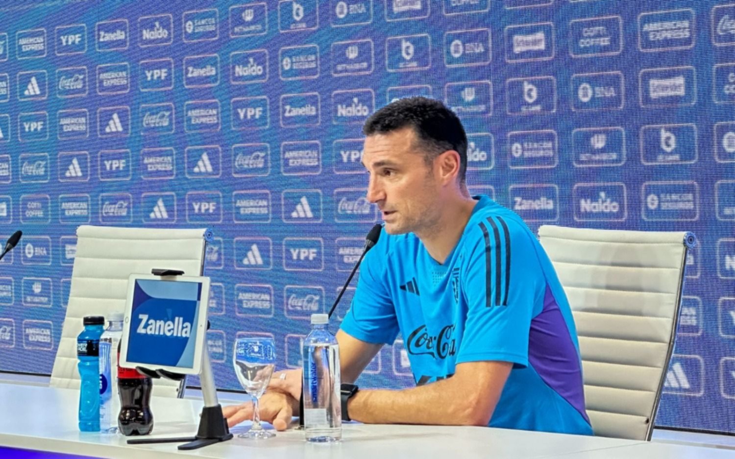 Scaloni habló de todo: Messi titular, el Papu Gómez y de las SAD en clubes