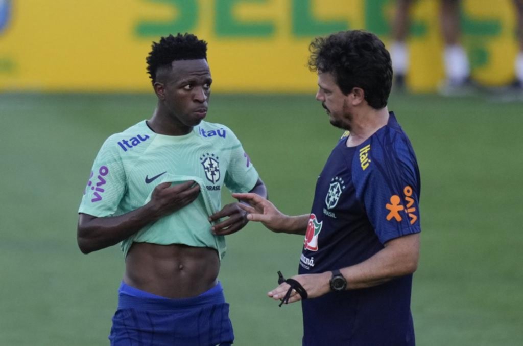 Brasil visita a Colombia, pero mira de reojo a la Scaloneta