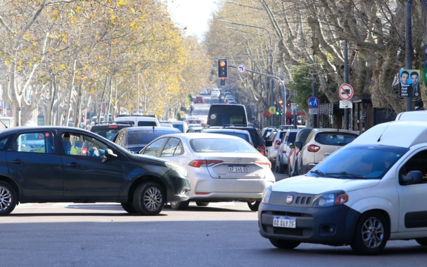Viernes de caos de tránsito en La Plata: uno por uno, los cortes y desvíos previstos