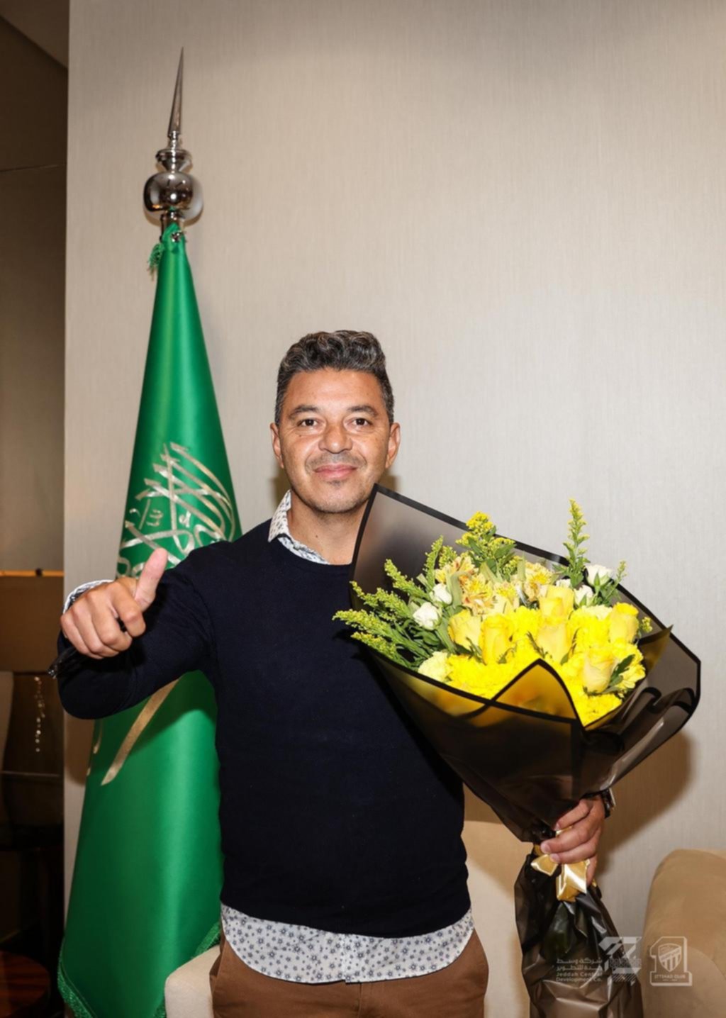 Marcelo Gallardo llegó a Arabia para aumir en Al-Ittihad