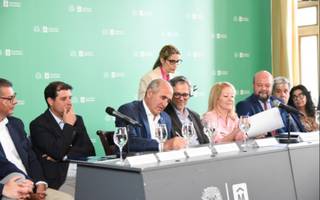 La UNLP firmó en Uruguay un convenio para promover el desarrollo del turismo en la región