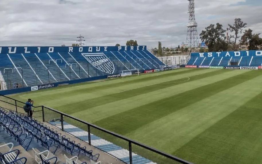 Dos jugadores de Godoy Cruz, denunciados por violar a una joven