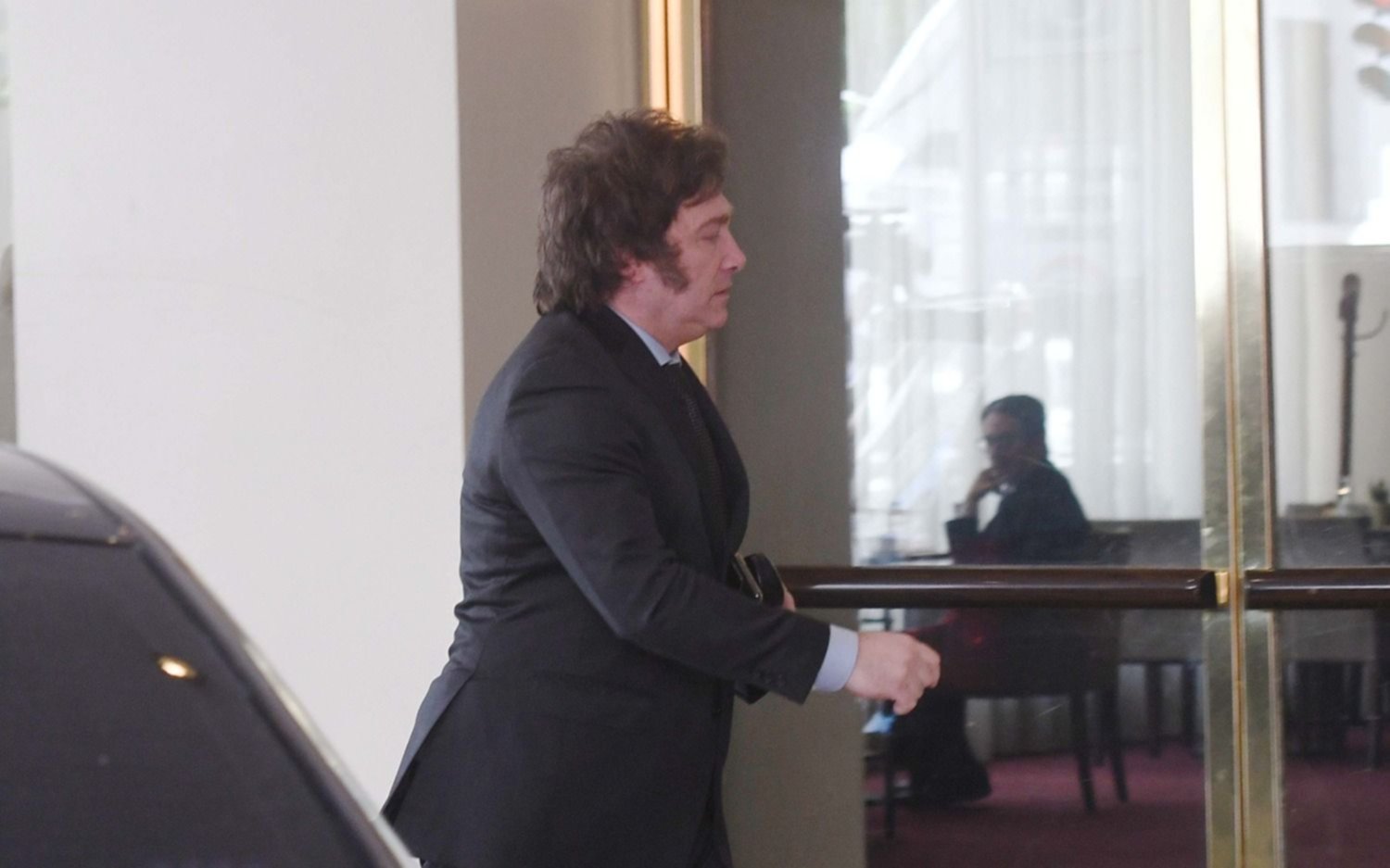 Milei confirmó a dos funcionarios en áreas clave del gabinete: los que sí, los casi seguro y los que no