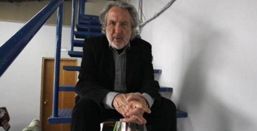 El rocanrol y la rebeldía con causa componen la última novela de Lara Zavala