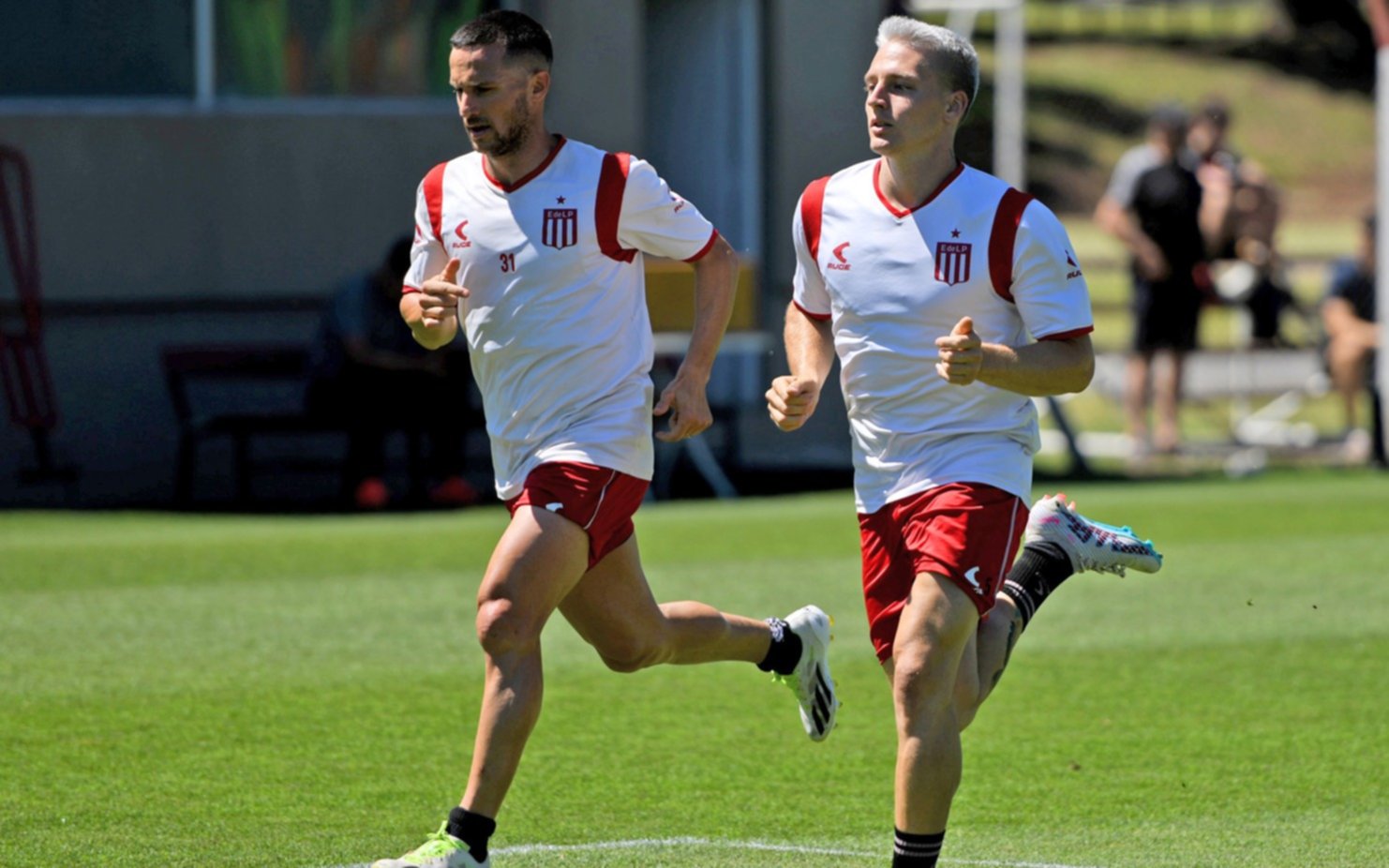 Estudiantes podría recuperar a un pilar entre los titulares para la final de la Copa Argentina