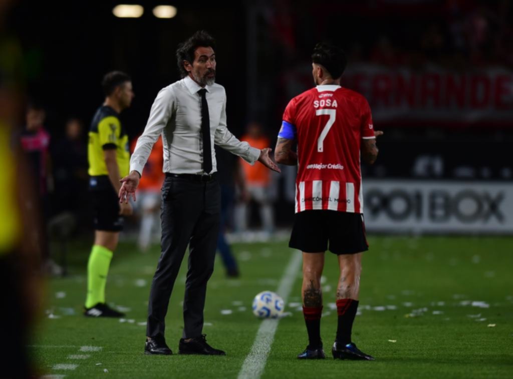 Eduardo Domínguez: “El penal que no nos cobra, para mí no fue falta”