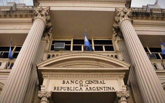 El Banco Central bajó la tasa de interés del 40% al 35%: el impacto en plazos fijos y billeteras virtuales