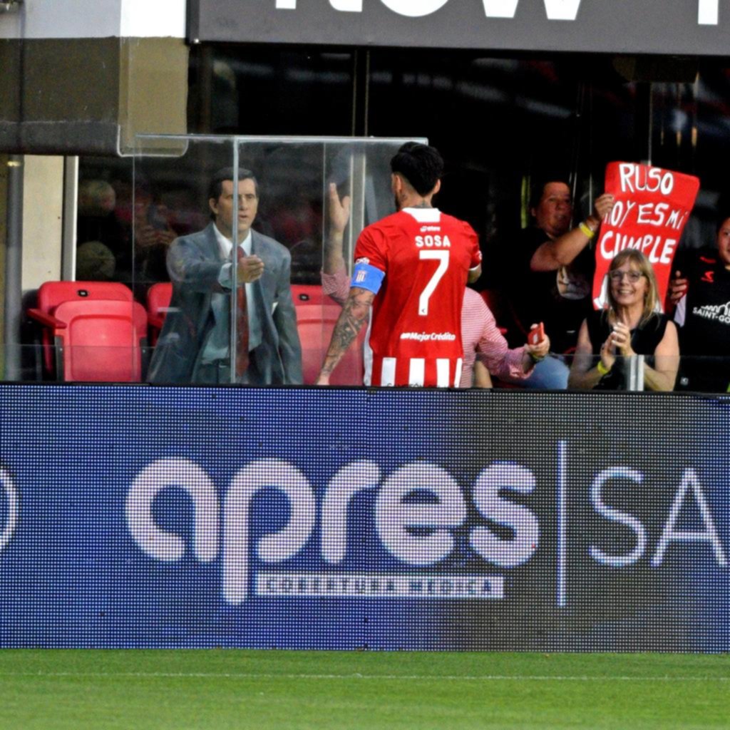 José Sosa explicó su festejo con la estatua de Carlos Bilardo