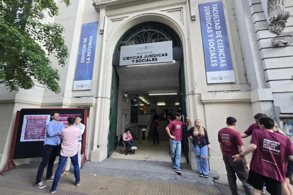 La semana que viene votan más de cien mil estudiantes en la UNLP