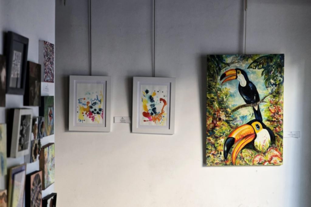 Muestra de pinturas en la Región