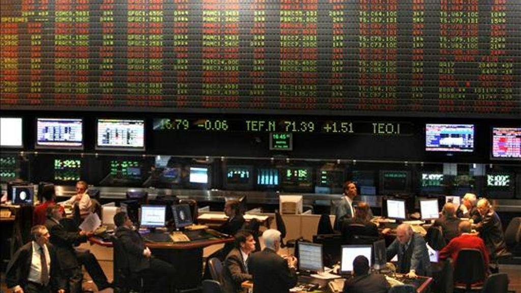 Ni bonos ni el Merval: los papeles bancarios son los ganadores de la era Milei