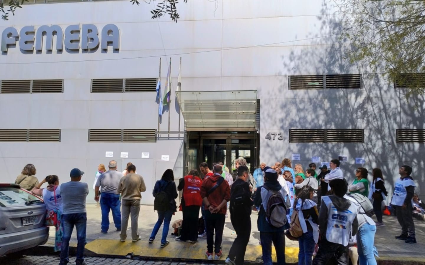 Conflicto Femeba - IOMA: amenazan con cortar prestaciones en toda la Provincia